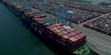 Pós-tarifaço: Déficit comercial dos EUA tomba 55,5% em abril, a US$ 61,62 bilhões