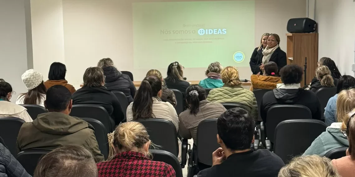 Reunião aproxima Agentes Comunitários de Saúde e equipe da UPA de Timbó