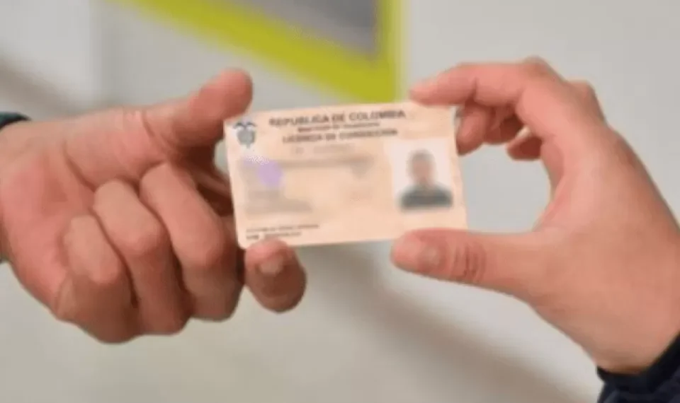 Cómo obtener su licencia de conducir en Colombia: 6 requisitos indispensables