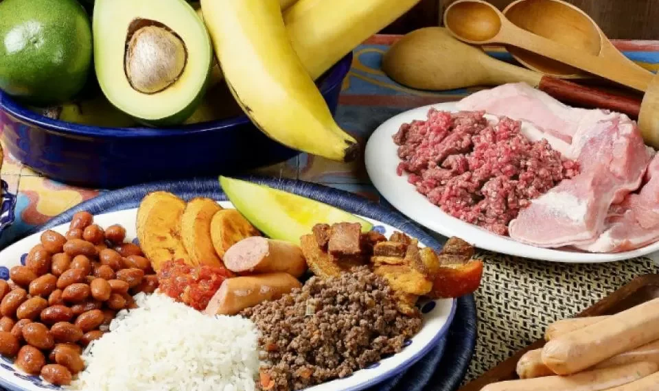 Cuáles son los 3 platos típicos más consumidos en Colombia, según la IA
