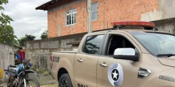 Homem é baleado no rosto em plena luz do dia em Blumenau