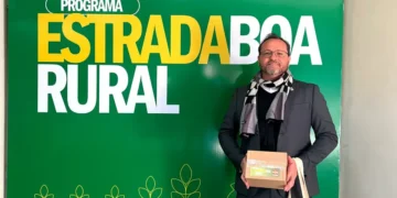 Prefeito de Timbó participa do lançamento do Programa Estrada Boa Rural em Joaçaba