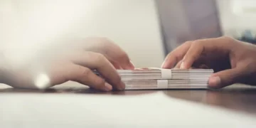 Busca por crédito no País sobe 1% em maio ante abril, diz Neurotech