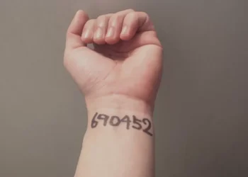 690452: qué significa este código y por qué se ha vuelto viral en redes sociales