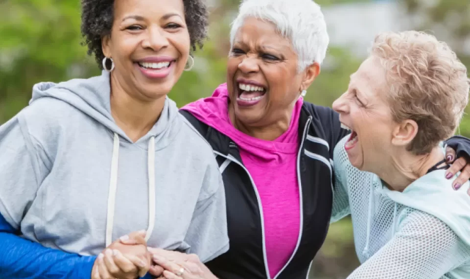 Si es mayor de 55 y odia el deporte, este es el ejercicio ideal para cuidar su salud