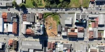 Indaial implementa mudanças no trânsito durante obras de drenagem na Rua Maria Simão