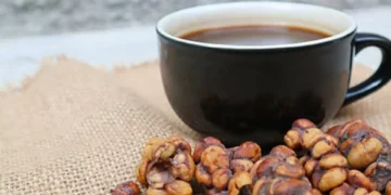 ‘Café de excremento’: el país donde se hace la bebida más cara del mundo