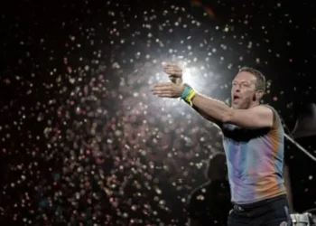 Video: Chris Martin, de Coldplay, bromeó sobre caso de infidelidad captado en kiss-cam