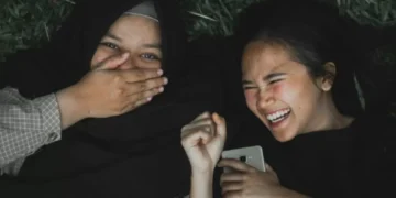 Se escribió mal por muchos años: RAE explica la forma correcta de reírse en texto