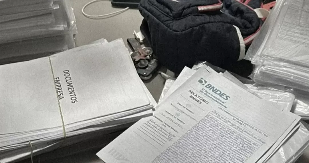 Blumenau é alvo de operação que investiga golpe milionário com falsas promessas de liberação de crédito