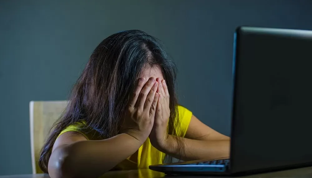 Se sentir estressado ao assistir à partida em que você apostou: isso é normal?