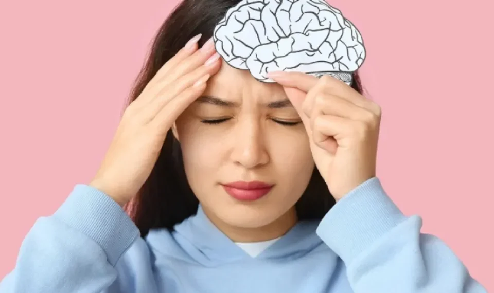 El alimento que puede estar envejeciendo su cerebro: debe sustituirlo urgente