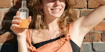 Esta conocida bebida que se consume en verano que pone en riesgo su salud