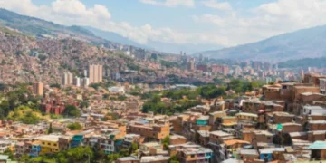Los 7 lugares de Medellín que no vale la pena visitar, según la IA