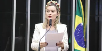 Deputada Júlia Zanatta critica Governo Federal por negar solução provisória para a BR-101