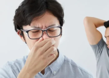 Por qué mis axilas huelen mal incluso si uso desodorante: la ciencia tiene la respuesta