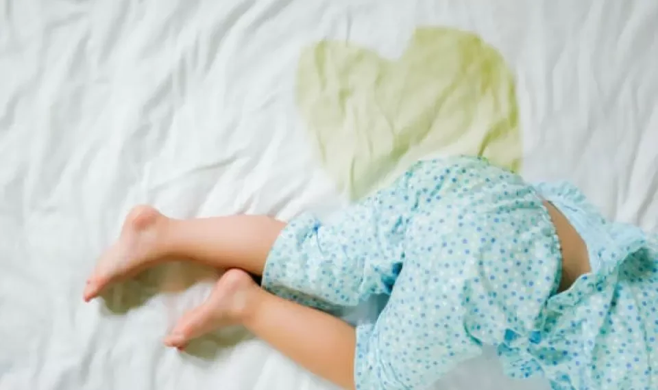 Los 4 remedios caseros para eliminar el olor a pis del colchón