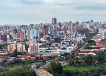Cuáles son los 8 lugares para visitar en Bucaramanga según la IA
