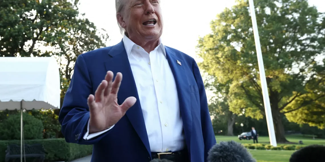 Amcham se diz preocupada com tarifaço de Trump ao Brasil: ‘Impactos severos’