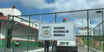 Justiça autoriza soltura de 89 presos para conter superlotação em penitenciária de SC