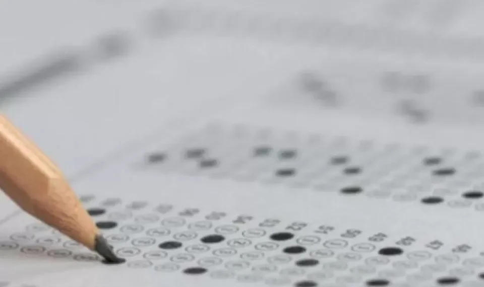 Por qué motivo se suspendió el examen del Icfes en algunos municipios de Colombia