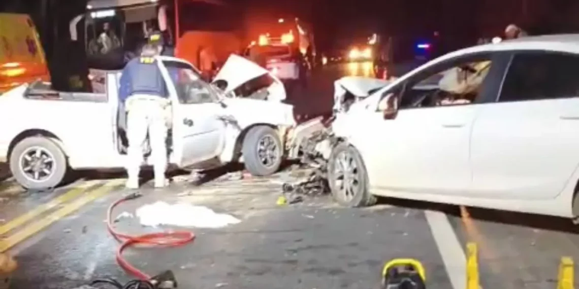 Acidente na BR-470 em Indaial deixa pelo menos 6 vítimas com ferimentos graves