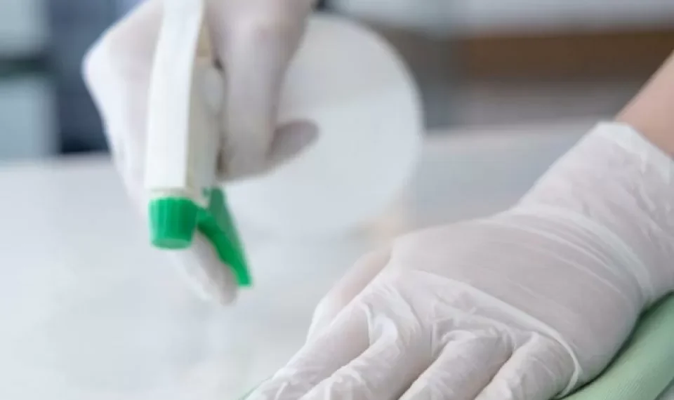 ¿Humedad en las paredes? Este es el truco para evitar manchones no deseados