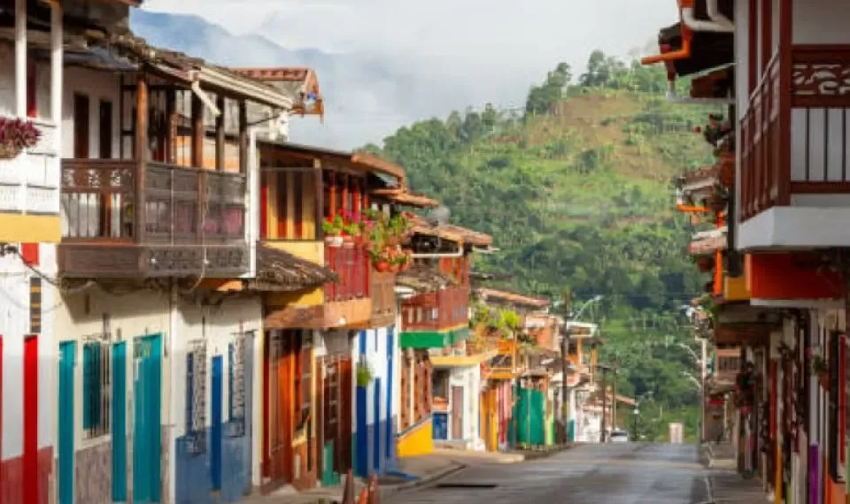 ¿Los mejores paisajes están en Medellín? Los 4 pueblos que debes conocer sí o sí