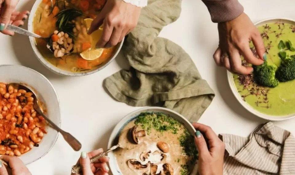 Estos 2 alimentos no le permitirían bajar de peso, según un nutricionista experto