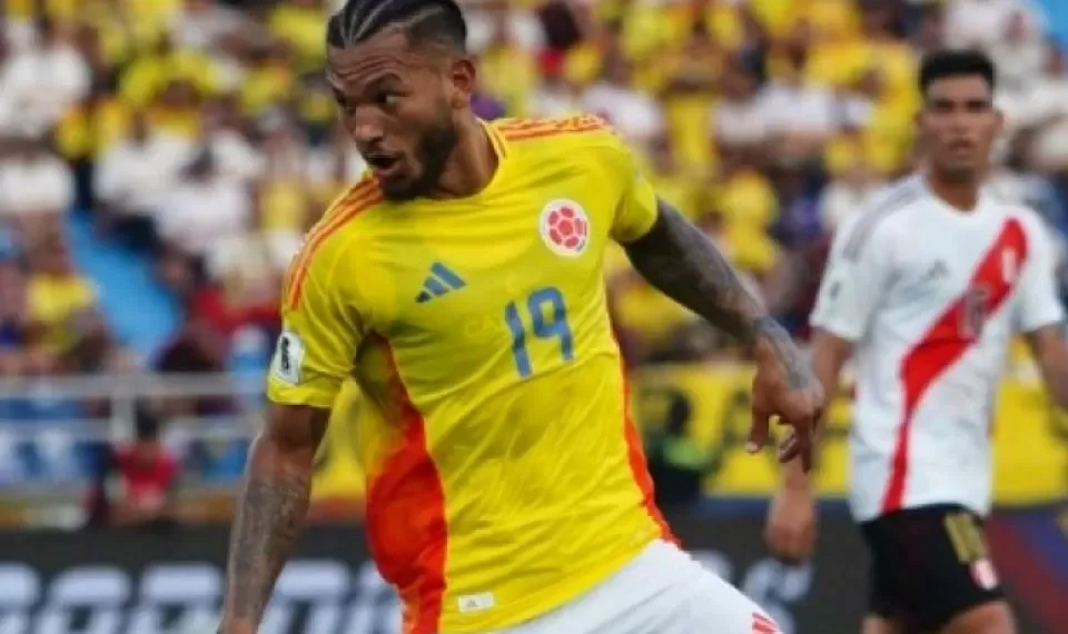 Cómo sería la camiseta que usaría la Selección Colombia si pasa al Mundial 2026