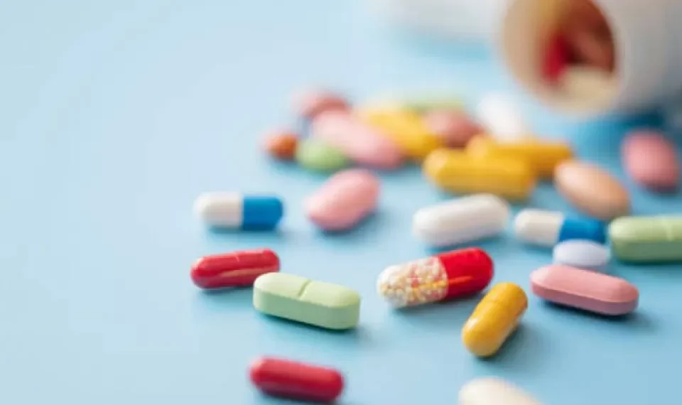 Nueva alerta de Invima: este medicamento es ilegal para niños y adolescentes