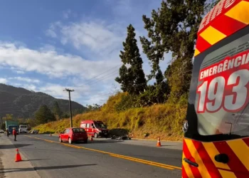 Motociclista perde o braço em grave acidente na SC-110, entre Pomerode e Rio dos Cedros