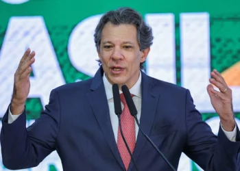 Haddad diz que comércio entre Brasil e EUA tende a cair ainda mais