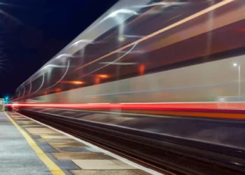 Uber aposta em trens para ligar Londres a três grandes cidades europeias