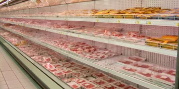 Com tarifas, carne dispara nos EUA e atinge máxima histórica, a R$ 143/kg