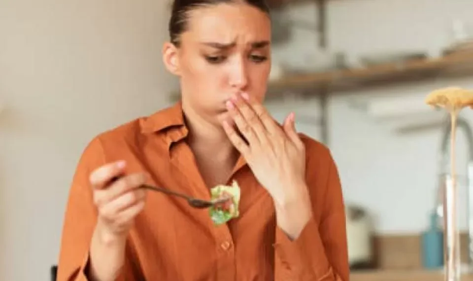 No lo haga, puede ser muy malo: los 7 alimentos que jamás deben mezclarse