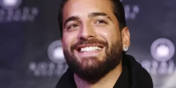 Maluma felicita a El Salvador en su concierto: ‘Colombia tiene mucho que aprender’