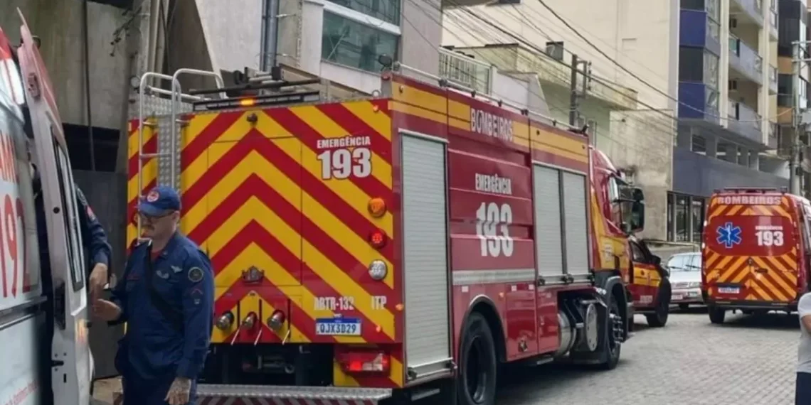 Menino de 8 anos fica ferido após ser atropelado por caminhão em SC