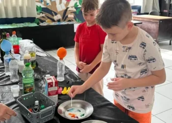 Timbó é destaque nacional com projeto de alfabetização em escola integral