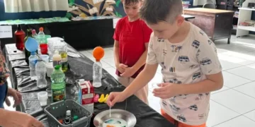 Timbó é destaque nacional com projeto de alfabetização em escola integral