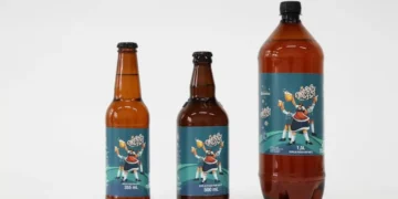 Cervejaria Blumenau lança rótulo oficial da Oktoberfest