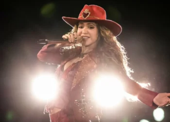 Esto es lo que está ganando Shakira con su gira mundial en 2025