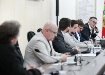 CPI do Esgoto em Blumenau: tentativa de suspensão não impede depoimento de diretor do SAMAE