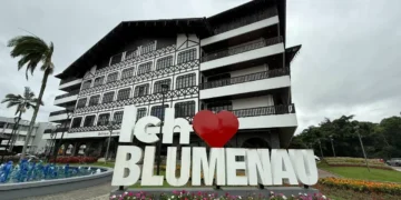 Blumenau prepara festa histórica com atrações culturais, esportivas e shows pelos 175 anos