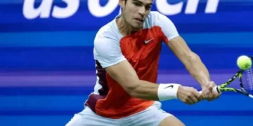 Carlos Alcaraz encabeza la lista Forbes de los tenistas con mayores ingresos del mundo