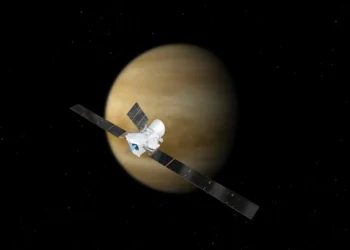 Equipa de cientistas descobre primeiras evidências de tubos de lava em Vénus