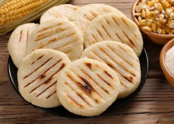 Lo saben a la perfección las abuelas: el truco para que su arepa no le quede dura