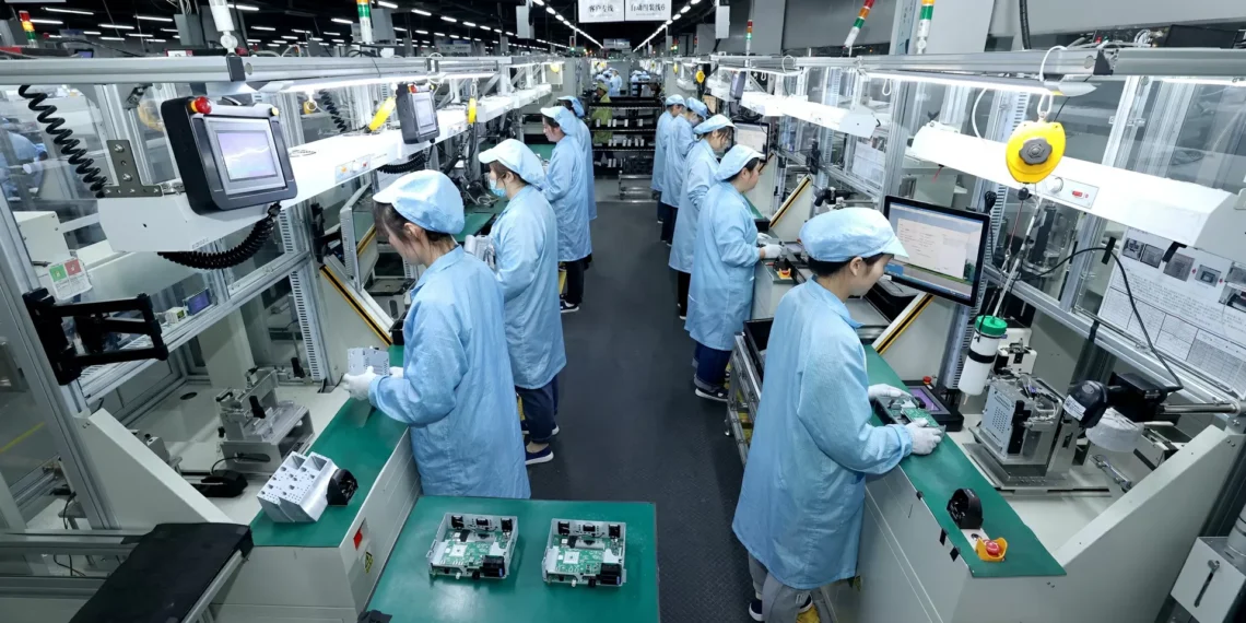 Atividade industrial da China cresce no ritmo mais rápido em 5 meses, mostra PMI