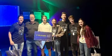 Equipe de Blumenau conquista 2º lugar em desafio internacional da NASA