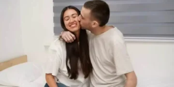 Namorados raptados pelo Hamas reencontram-se dois anos depois em liberdade